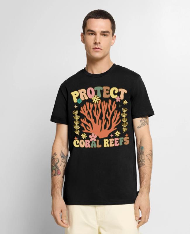 Groovy Coral Aquarium Aquarist on Men’s Premium T-Shirt